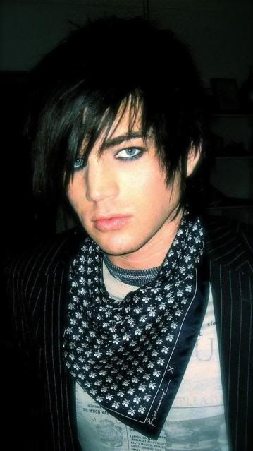 adam_lambert990.jpg